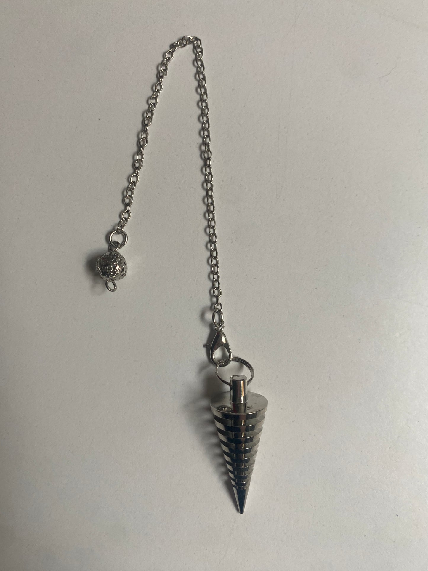 Pendule Strié Argenté