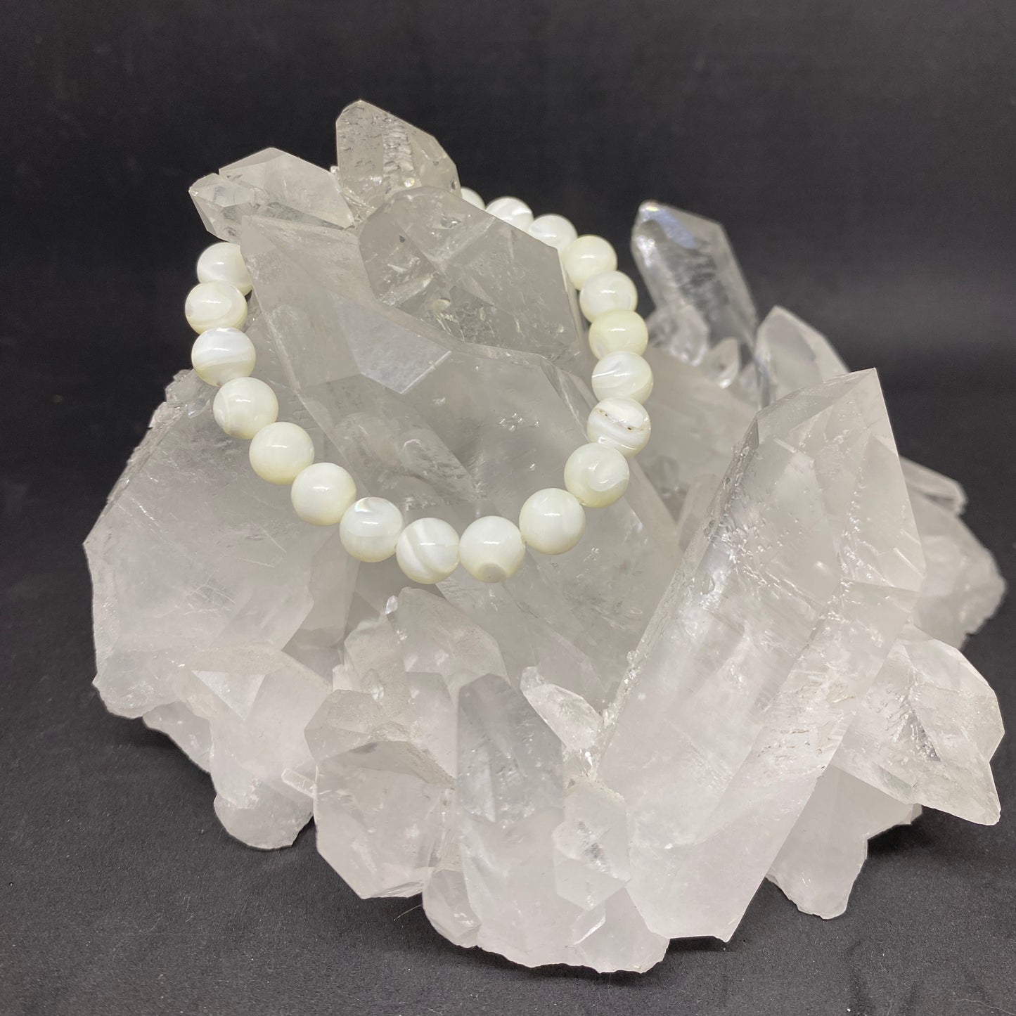 Mother-of-pearl bracelet