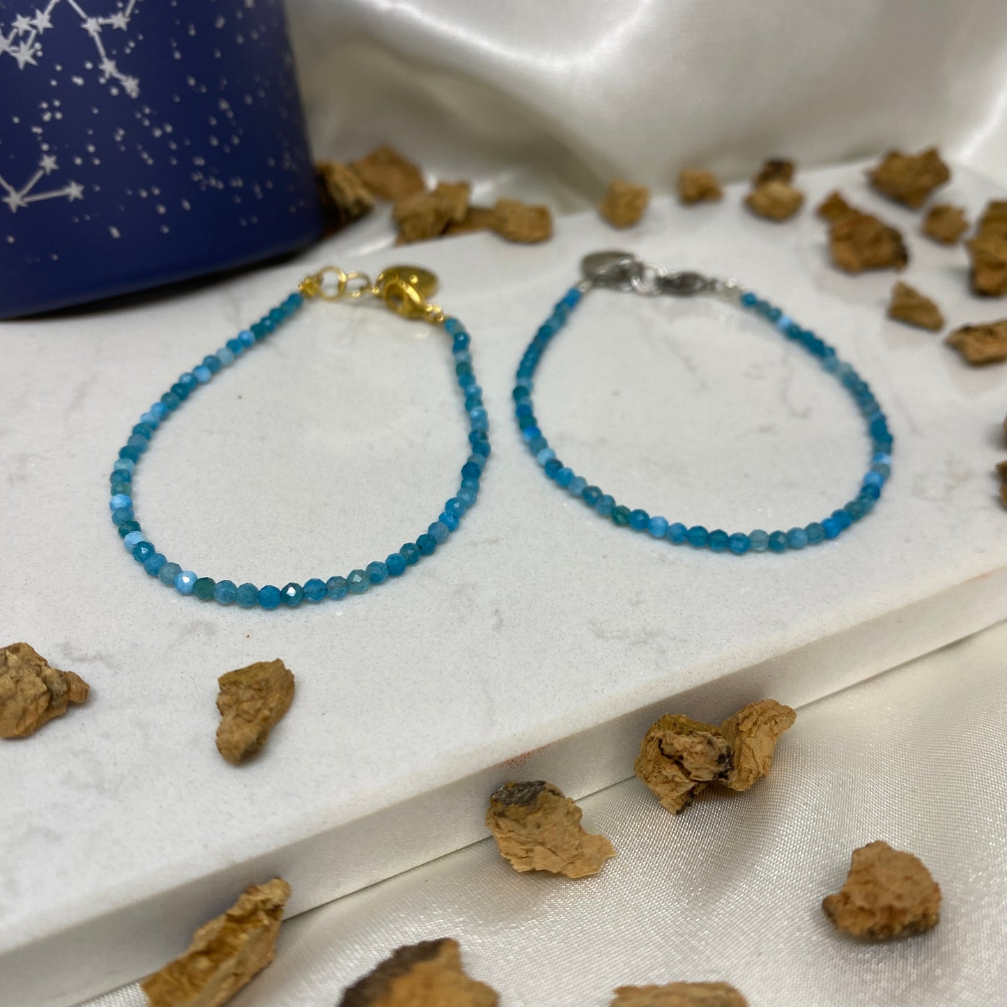 Bracelet Les Intemporels - Apatite Bleue et Acier Inoxydable Doré