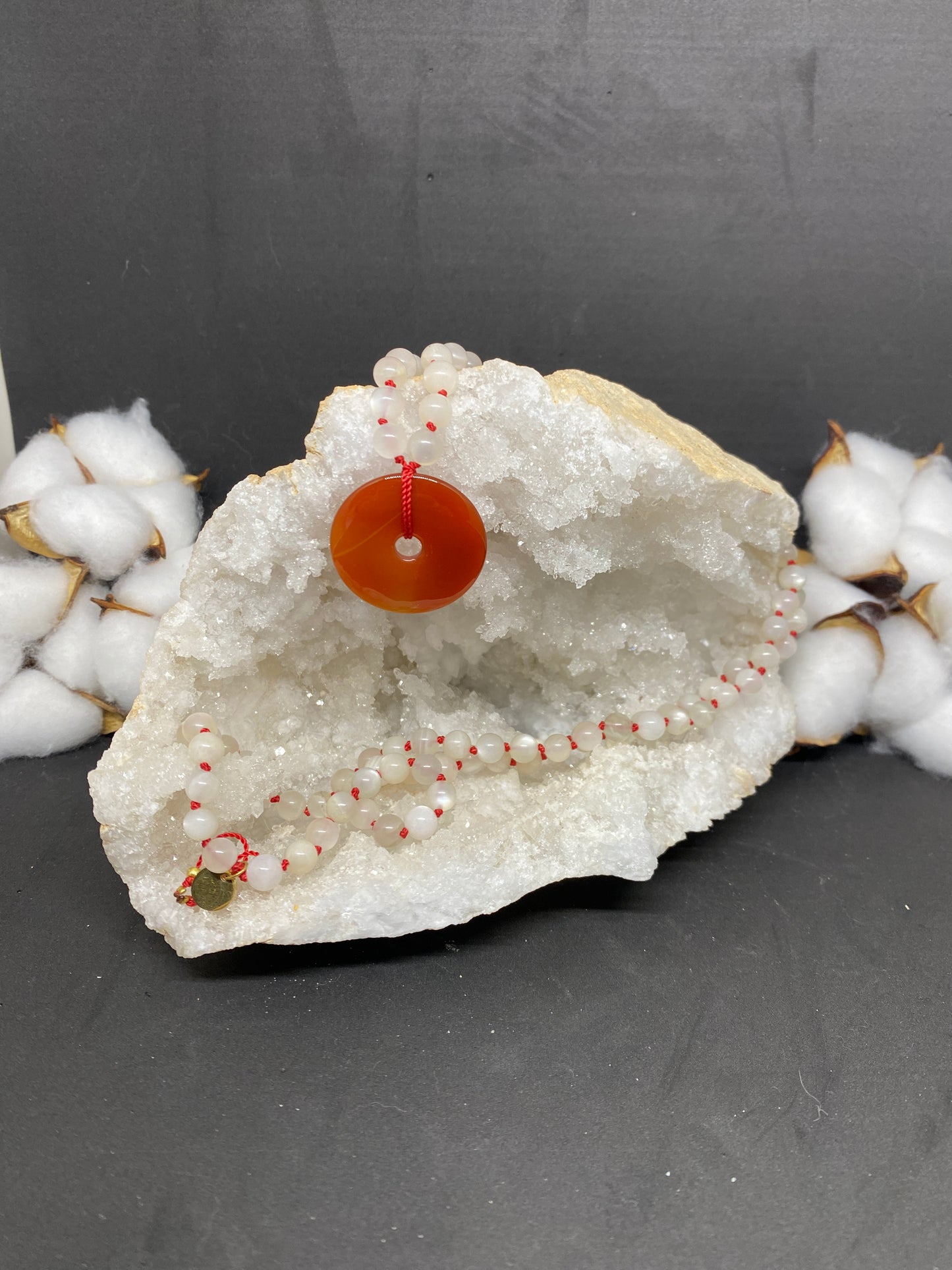 Piedra Luna Blanca y Cornalina Mala