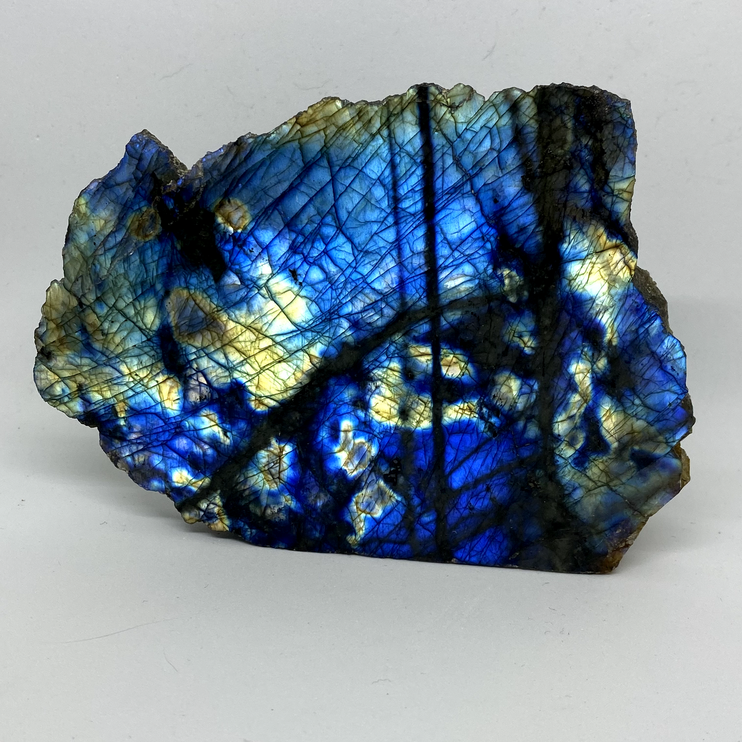 Bloc de Labradorite Semi-Polie - 482 grammes