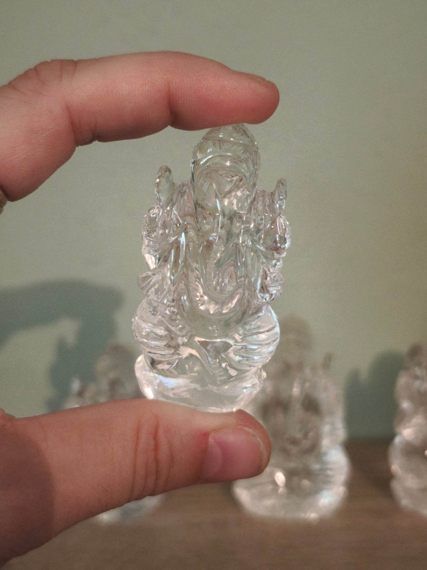 Statue Ganesh en Cristal de Roche - Sagesse, Élimination des Obstacles & Énergie d'Abondance