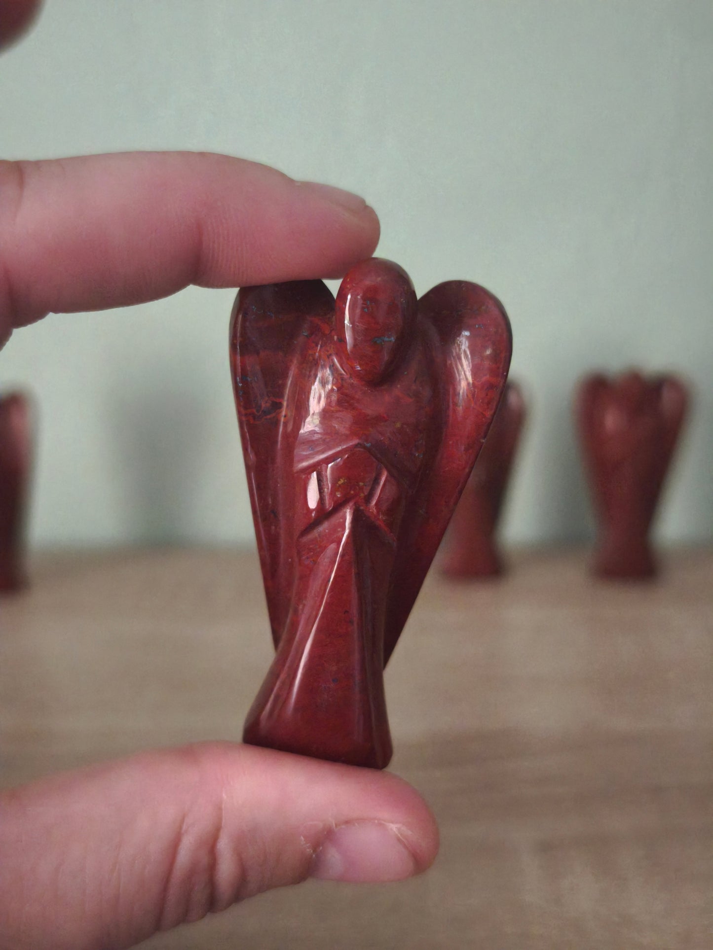 Ange en Jaspe Rouge - Ange Gardien d'Ancrage, Force Intérieure & Protection Divine
